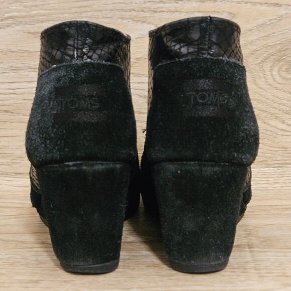 Toms Dessert Women's Size 7W Black Suede Leather Snake Print Wedge Ankle Booties - Picture 4 of 11